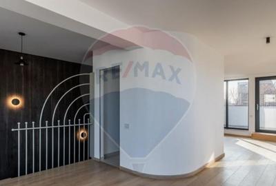 Vila in zona Lacul Tei Parcul Circului - 3