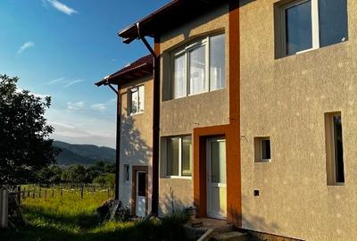 Casă spațioasă 200 mp utili, teren 1500 mp, vedere panoramică – Rădești, Argeș