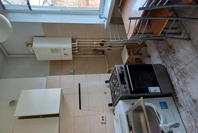Inchiriez apartament 2 camere , decomandat - 4
