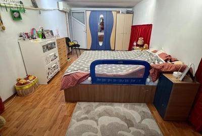 Vila 10 camere | Curte| Vitan | Metrou| Mihai Bravu 10' - 9