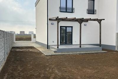 Duplex la cheie - mosnita noua- asfalt! - 4