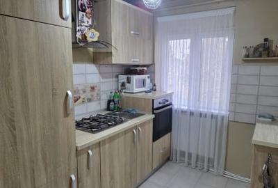 Apartament cu 4 camere, zona Careiului Micro 15 - 1