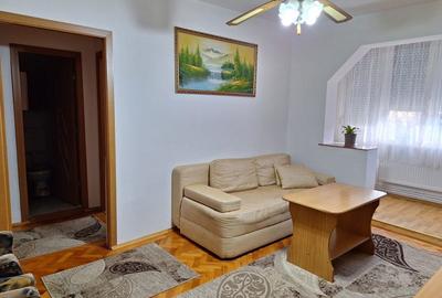 Apartament cu 3 camere semidecomandat în Central - 3