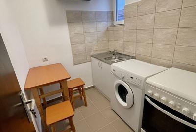 Garsonieră în Eroii Revoluției - 1