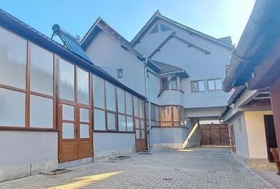 Casa generoasa mobilat utilata Sinca Noua - 6