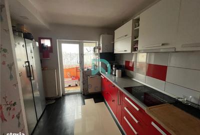 Apartament cu 3 camere decomandat, mobilat în Tractorul - 5