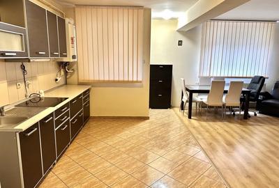 Apartament cu 3 camere decomandat, mobilat în Cetate - 2