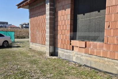 Casă cu 3 camere cu Teren 1500 Mp în Unirii - 5