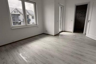 Casă cu 4 camere cu Teren 210 Mp în Central - 7