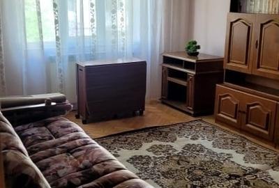Apartament cu 2 camere decomandat în Milcov