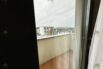 Penthouse cu 2 camere semidecomandat, mobilat în Apărătorii Patriei - 6
