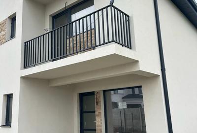 Casa parter , etaj , zona selgros strada macului - 1