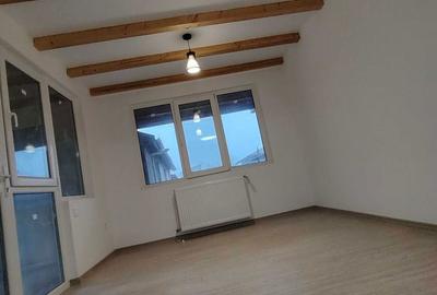 Casă în Peretu - 6