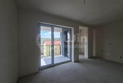 Apartament cu 3 camere semidecomandat în Baciu - 3