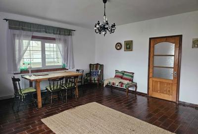 Casă cu 3 camere în Sacoșu Turcesc - 5