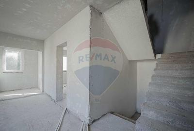 Casă cu 3 camere cu Canalizare în Iosia - 1