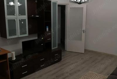 Apartament cu 3 camere decomandat în 1 Decembrie 1918