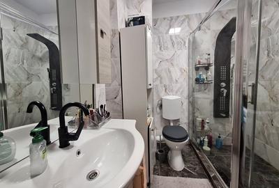 Apartament cu 3 camere, 54 mp, balcon, zona Terra - 8