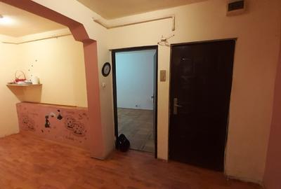 Apartament 3  camere  decomandat - 8