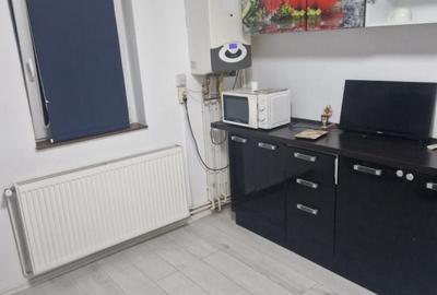 Apartament cu 2 camere decomandat în Central - 3