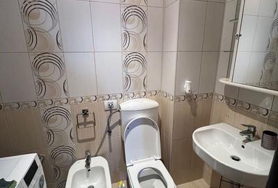 Apartament cu 3 camere decomandat, mobilat în Delfinariu - 15