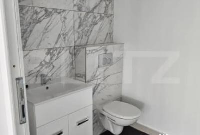 Spațiu comercial, de 2,351 mp, în Central - 1