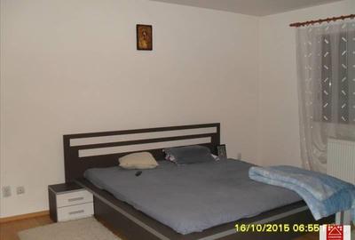 Casă cu 5 camere cu Canalizare în Micălaca - 3