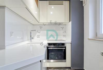 Apartament cu 3 camere decomandat în Centrul Civic - 7