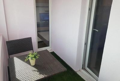 Apartament cu 2 camere decomandat în Girocului