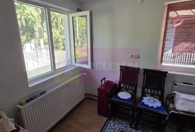 Casă cu 5 camere în Central - 13