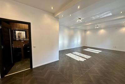 Spatiu de birou in vila - de la 63 mp