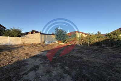 Teren Construcții intravilan de 455 mp, în 1 Mai - 8