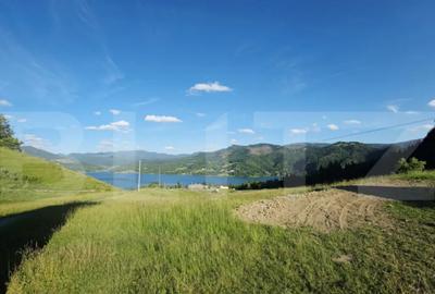 Teren de 2000 mp, în Central - 3