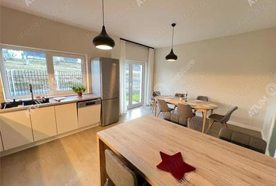 Casă cu 5 camere cu Canalizare în Central - 13