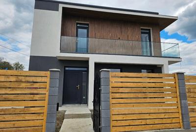 Casă individuală cu 5 camere cu Teren 360 Mp în Rediu - 4