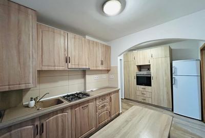 Apartament Trei Stejari, 2 camere, 58mp + balcon, 2 parcări - 4