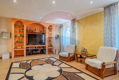 Casă cu 5 camere cu Teren 540 Mp în Feldioara - 15