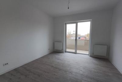 APARTAMENT CU 3 CAMERE POTIERS-MANTA ROSIE