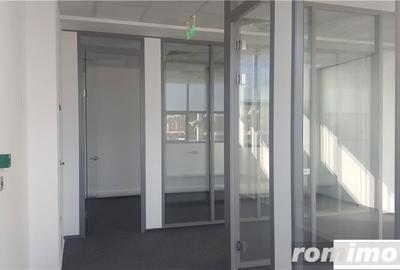 Spațiu comercial, de 3,000 mp, în Moșilor - 1
