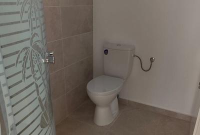 Casa individuala - 3 camere - 2 bai - 375 mp teren - 8