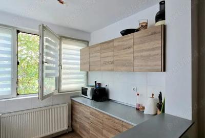 Apartament vanzare 72mp , zona Lazaret, 149000 euro. Persoana fizica - 6