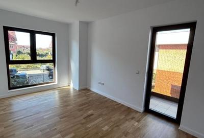 Duplex cu 4 camere cu Canalizare în Florești - 6