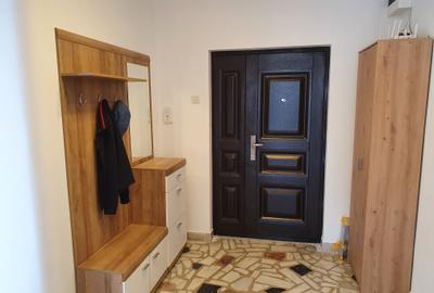 Zona spital sf constantin, apt 2 camere in casa, 2 bai, curte, 400 euro - 12