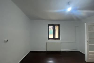 Casa de vanzare, trei camere, Vatra Luminoasa, 215,000 - 4