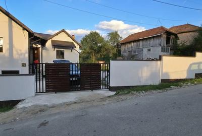 Casa de vazare in zona de deal Casa de vazare in zona de deal - 2