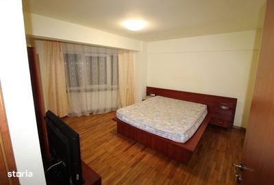 Apartament cu 4 camere în Central - 15