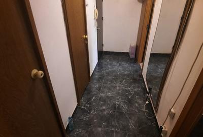 Apartament cu 2 camere, etaj 2/4, zona Podu Ros - 10