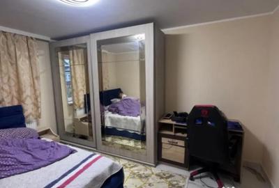 Casă cu 7 camere cu Teren 400 Mp în Central - 4