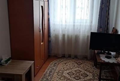 Apartament decomandat cu 2 camere, zona Astra - 2