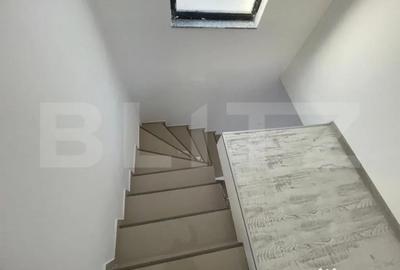Casă cu 4 camere cu Teren 350 Mp în Malu Mare - 3
